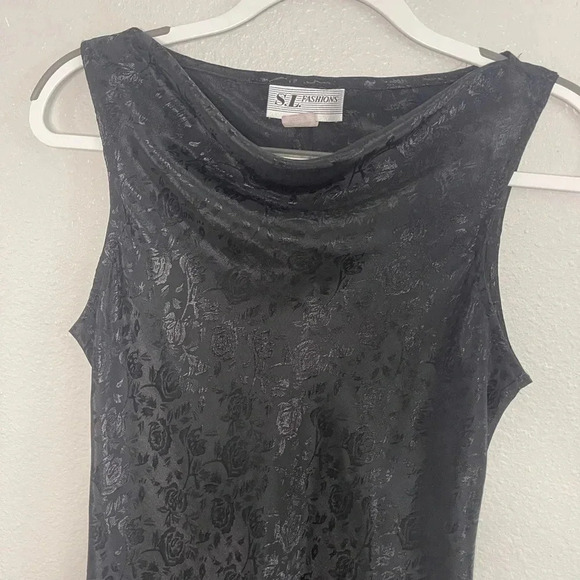 ☀️Vintage S.L. Fashions Slip Dress - Picture 2 of 11